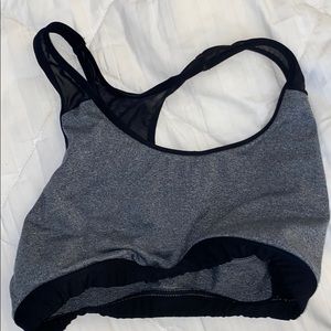 Sports bra
